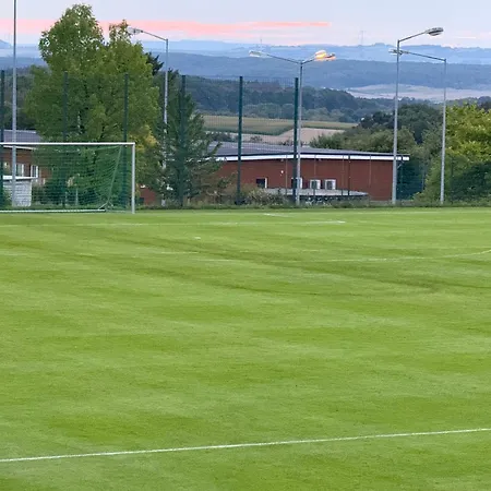 Sportschule - Sportpark-hotel فندق 3*