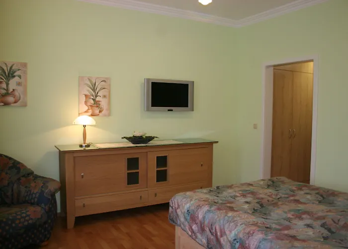 Sportschule - Sportpark-hotel 3* بيتبورغ