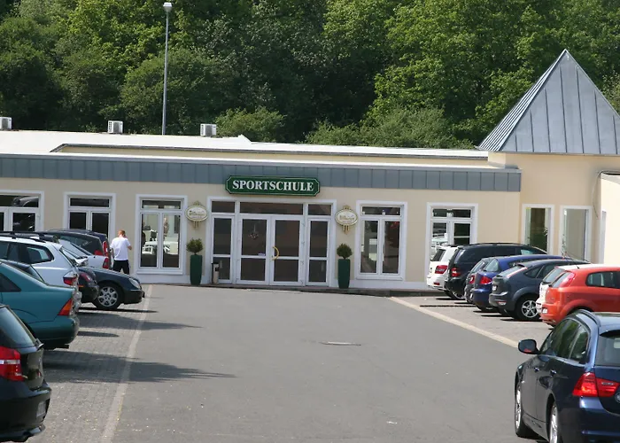 Sportschule - Sportpark-hotel فندق