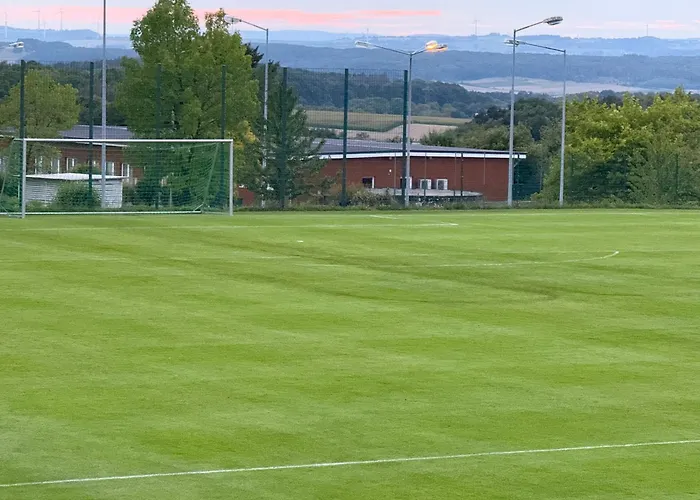 Sportschule - Sportpark-hotel فندق 3*