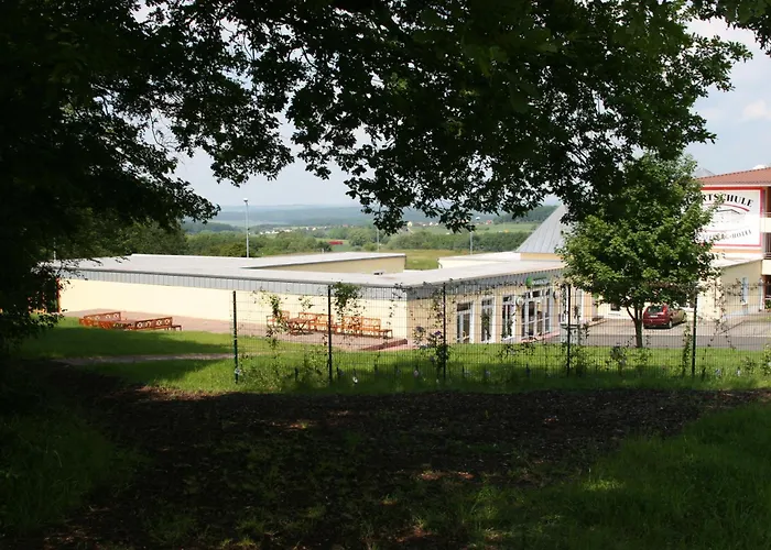 Sportschule - Sportpark-hotel 3* بيتبورغ