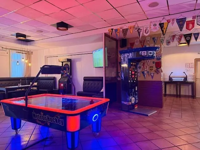 فندق Sportschule - Sportpark-hotel 3*