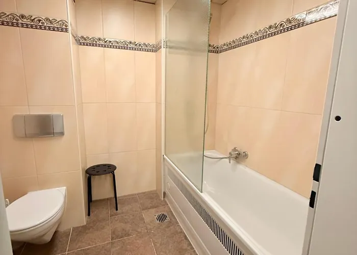 Sportschule - Sportpark-hotel فندق