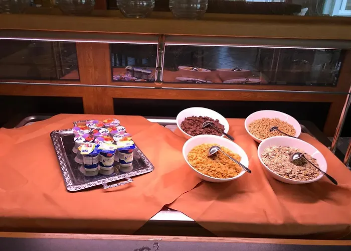 Sportschule - Sportpark-hotel فندق بيتبورغ